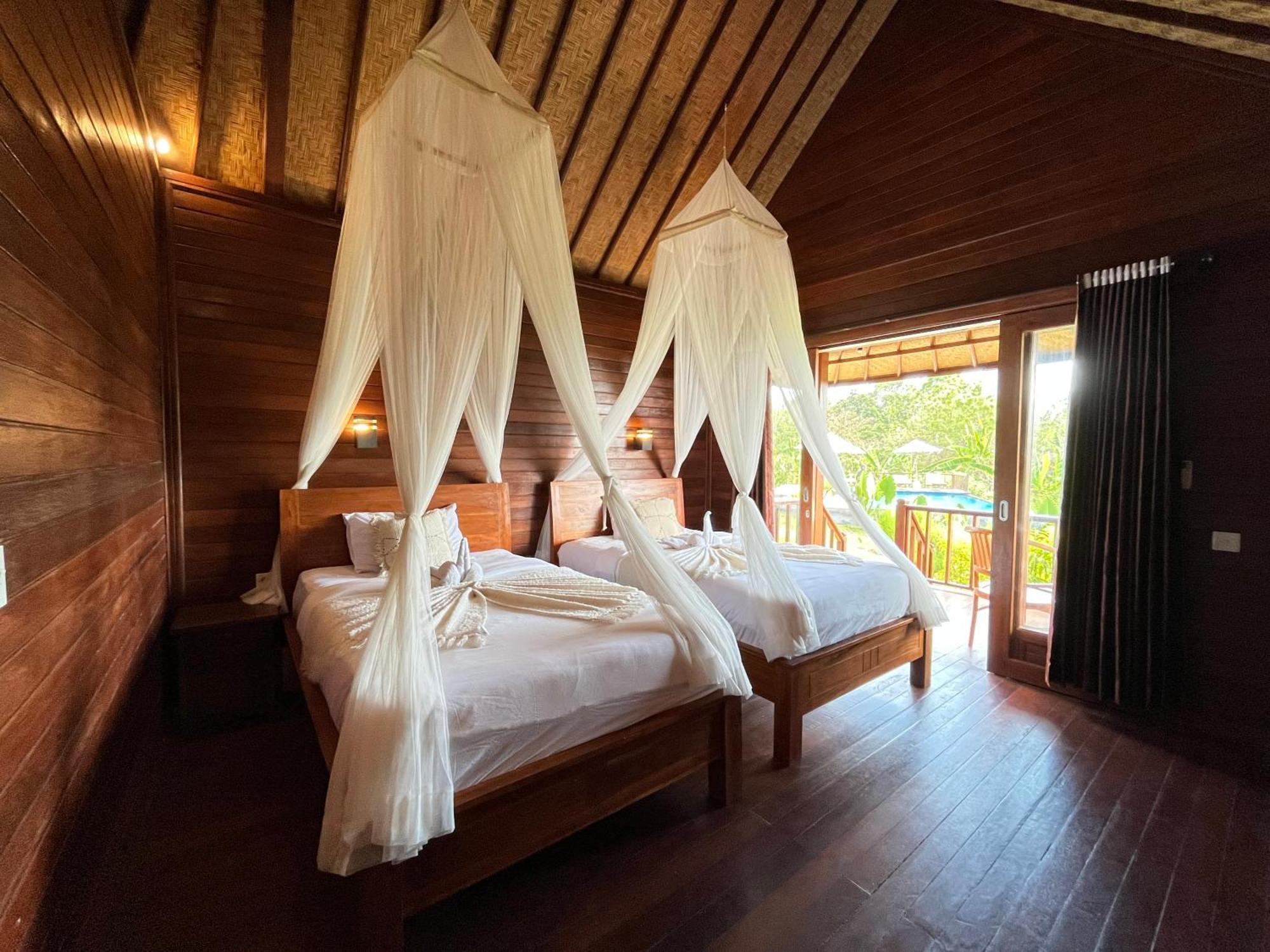 Hotel Sunset Hill Lembongan Exterior foto